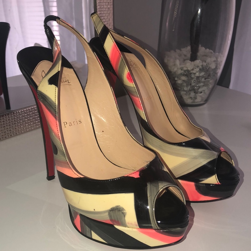 Authentic Christian louboutin